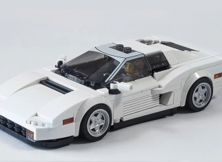 Build a Ferrari Testarossa