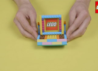 Build your own LEGO® photo frame