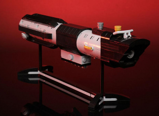 Build your own LEGO® Star Wars Lightsabers