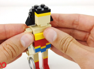 Build LEGO® Miniland Batman, Superman & Wonder Woman (Free Building Instructions)