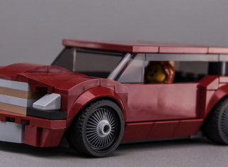Build an old Chevrolet Hot hatchback alternate with LEGO® now! (free building instructions included)