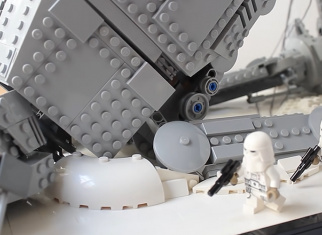 Build this awesome Star Wars MOC now (free building instructions)