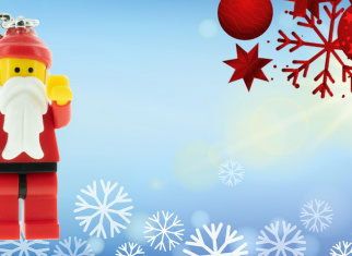 Receive a classic LEGO® keychain with your order now