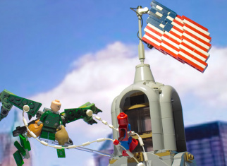 Build this exciting scene from Spiderman: Homecoming!