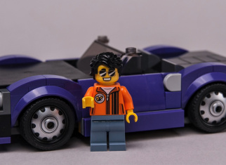 Transform the LEGO® 76904 Mopar Dodge race car into a beautiful LEGO® city convertible!