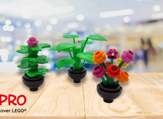 Complete your LEGO® office