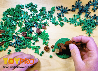 Build a LEGO® tree