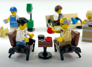 4 easy LEGO® park constructions