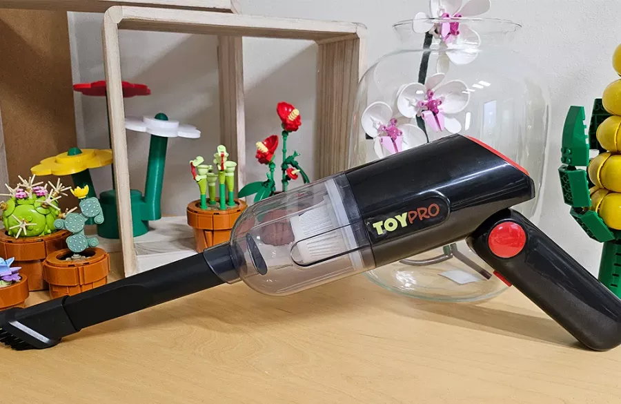 Time to clean your LEGO® models