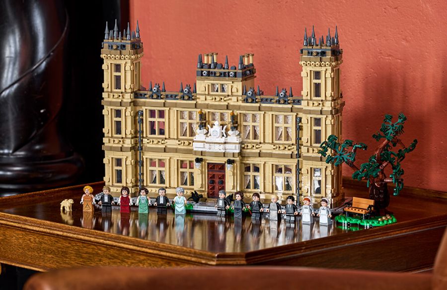 LEGO Ideas Downton Abbey 21373 : un majestueux manoir regorgeant de pièces originales et de figurines
