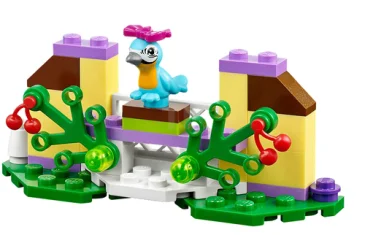 LEGO Macaw's  Fountain