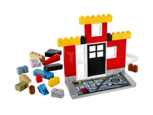 LEGO Town Master