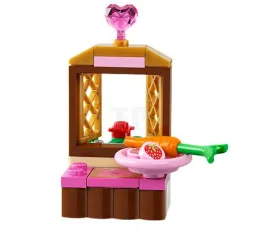 LEGO Sleeping Beauty’s Royal Bedroom