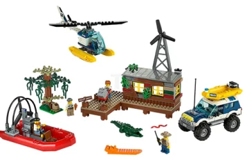 LEGO Crooks’ Hideout