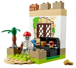 LEGO Pirate Treasure Hunt