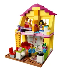 LEGO Family House