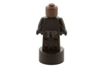 LEGO Hawkeye Statuette