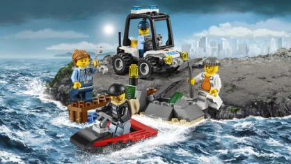 LEGO Prison Island Starter Set