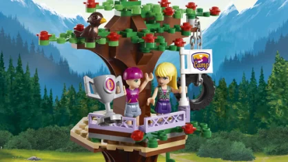 LEGO Adventure Camp Tree House