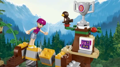 LEGO Adventure Camp Tree House