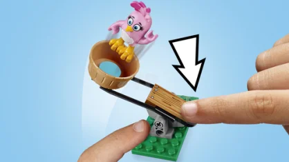 LEGO Pig City Teardown