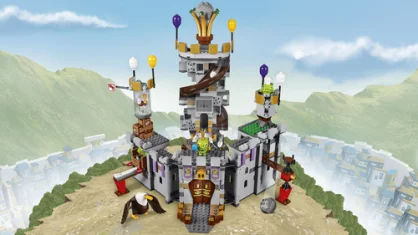 LEGO King Pig's Castle