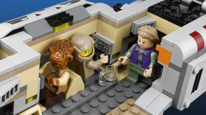 LEGO Resistance Troop Transporter