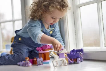 LEGO Sofia the First Magical Carriage