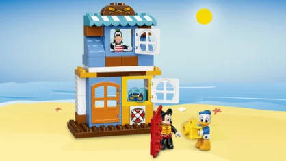 LEGO Mickey & Friends Beach House
