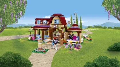 LEGO Heartlake Riding Club