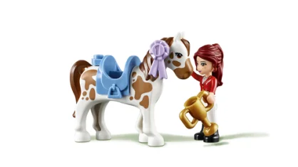 LEGO Heartlake Riding Club