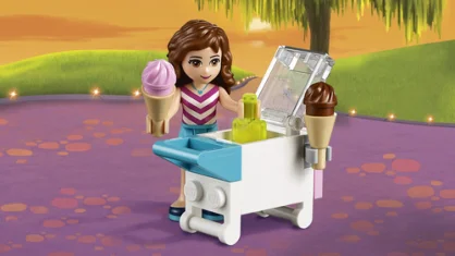 LEGO Amusement Park Space Ride