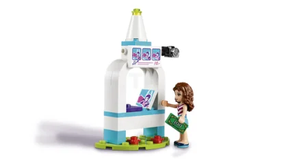 LEGO Amusement Park Space Ride