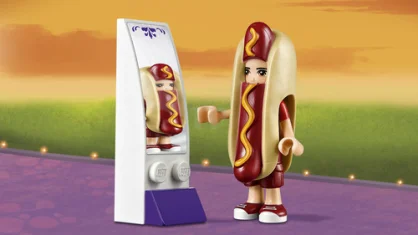 LEGO Amusement Park Hot Dog Van