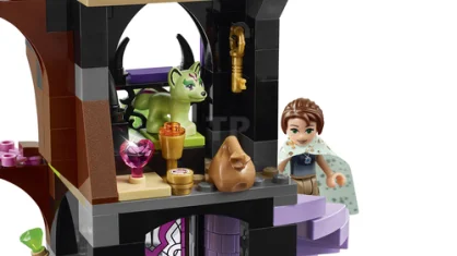 LEGO Queen Dragon's Rescue