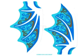 LEGO Flügeldrache aus Kunststoff mit weißen Stacheln, dunkelblauen und goldenen Schnörkeln…