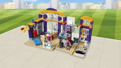 LEGO Heartlake Sports Center