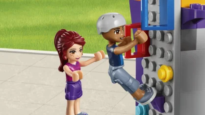 LEGO Heartlake Sports Center