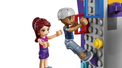 LEGO Heartlake Sports Center