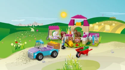 LEGO Mia's Farm Suitcase