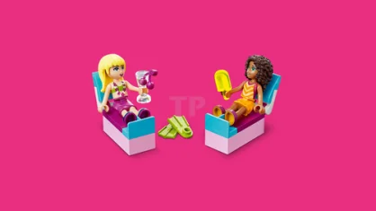 LEGO Andrea & Stephanie's Beach Holiday