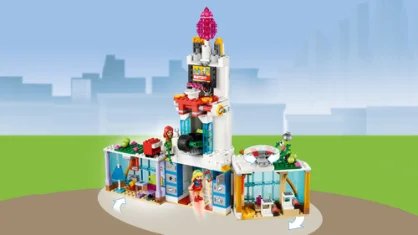 LEGO Super Hero High School