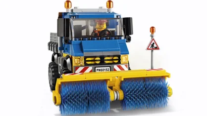 LEGO Sweeper & Excavator