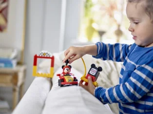 LEGO Mickey Racer