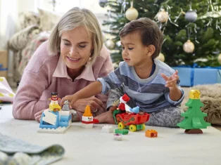 LEGO Santa's Winter Holiday