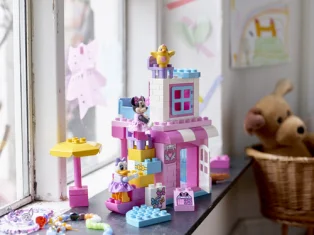 LEGO Minnie Mouse Bow-tique