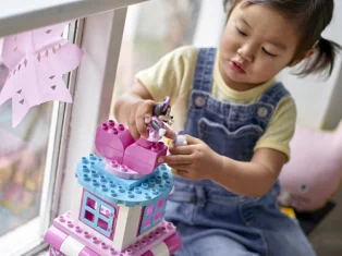 LEGO Minnie Mouse Bow-tique