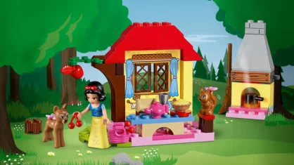 LEGO Snow White's Forest Cottage