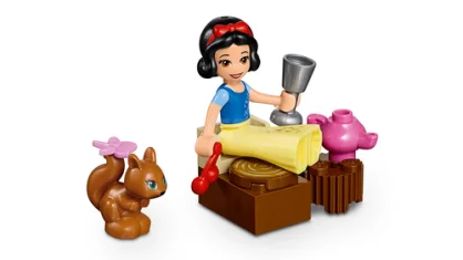 LEGO Snow White's Forest Cottage