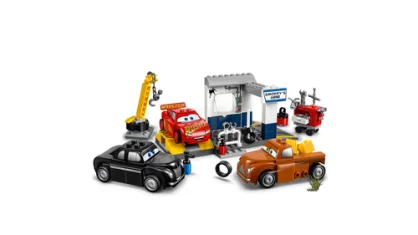LEGO Smokey's Garage
